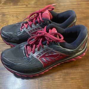 Brooks Glycerin 14 Super DNA Athletic Shoe Sneaker, Women’s 8